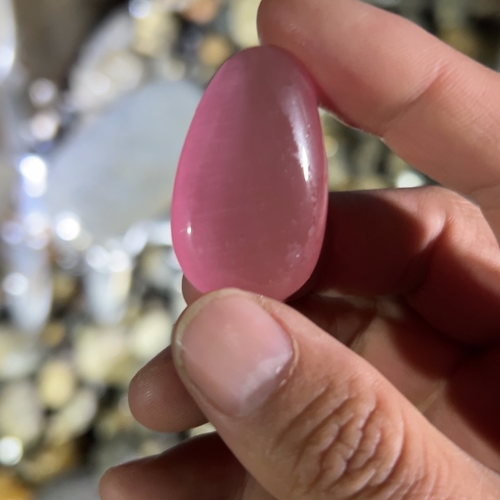 和田玉（糖玉）未镶嵌珠宝奇石