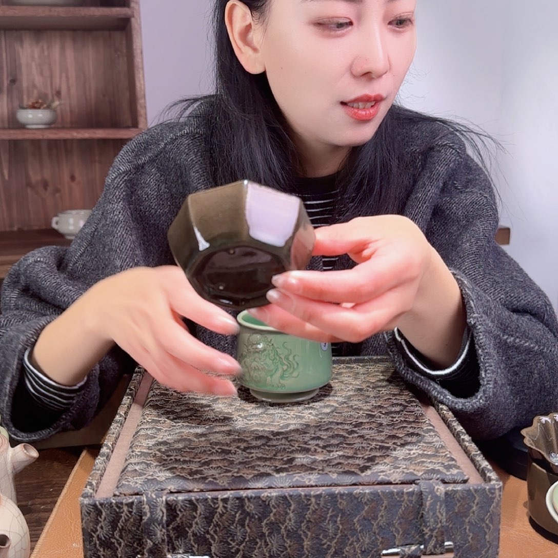 瓷摆件八方杯1111111