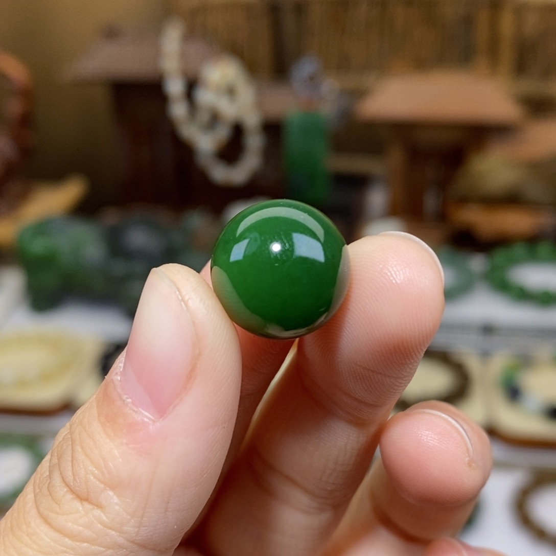 和田玉吊坠(不含链)未镶嵌南****星