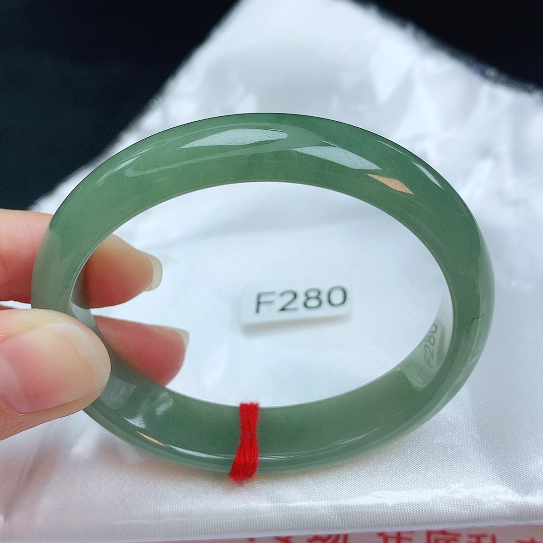 翡翠手镯未镶嵌缅甸天然A货翡翠手镯