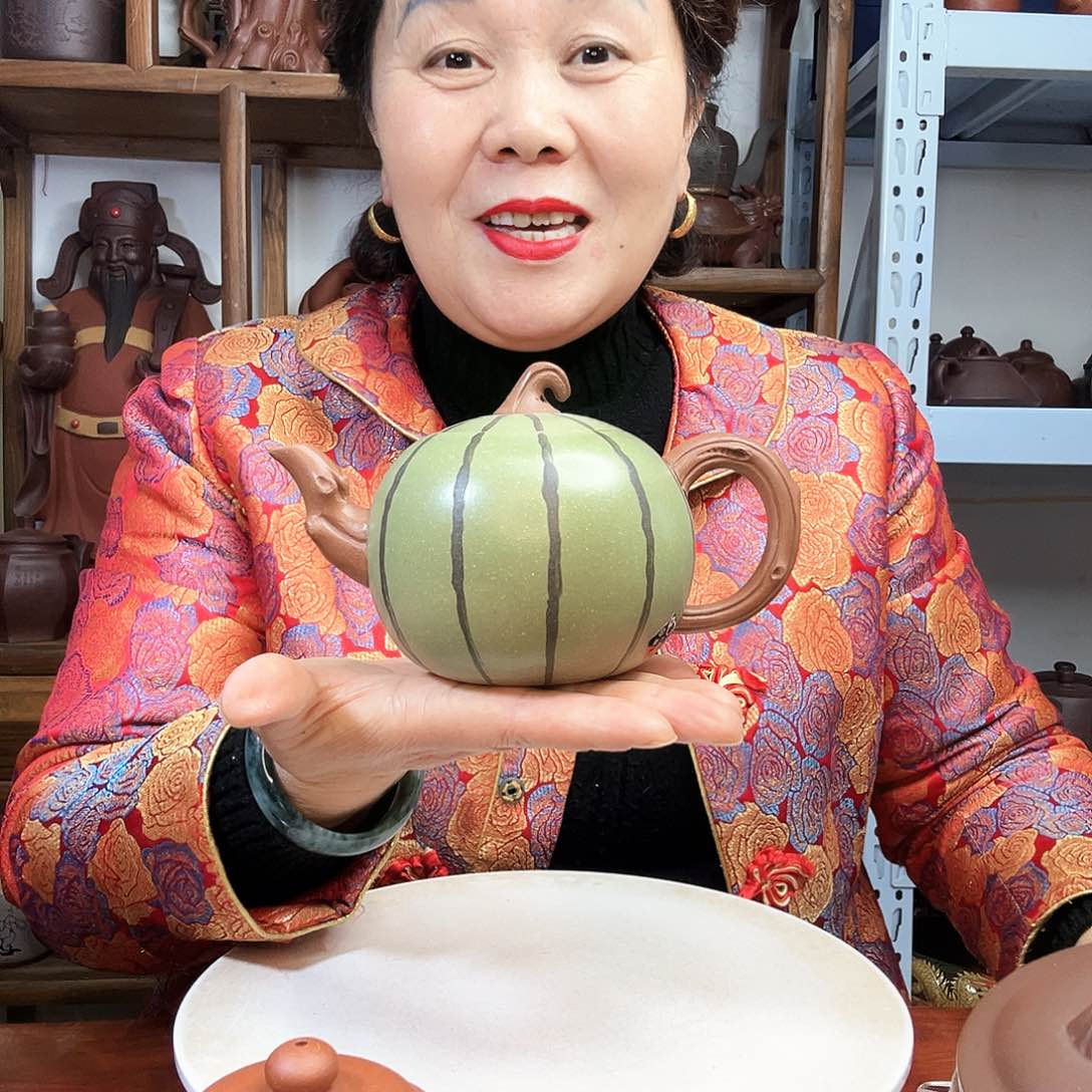 紫砂茶壶中*龙紫砂壶泡茶喝起来