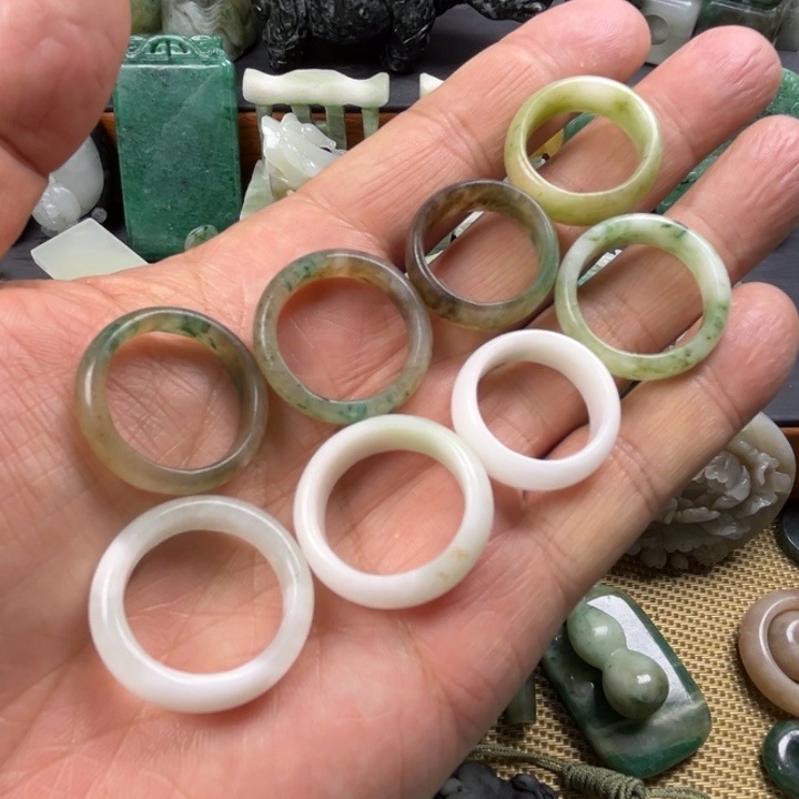 独山玉未镶嵌珠宝半成品多样性发货 拍一发一