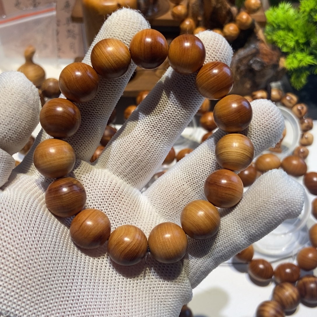 红***大柏木（崖柏）手串/手链1.5太行黑油崖柏手串