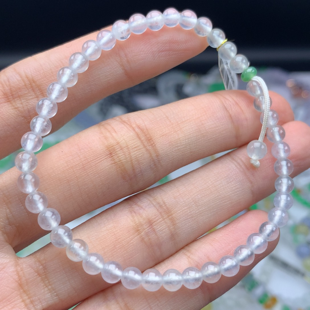 翡翠手链未镶嵌卡