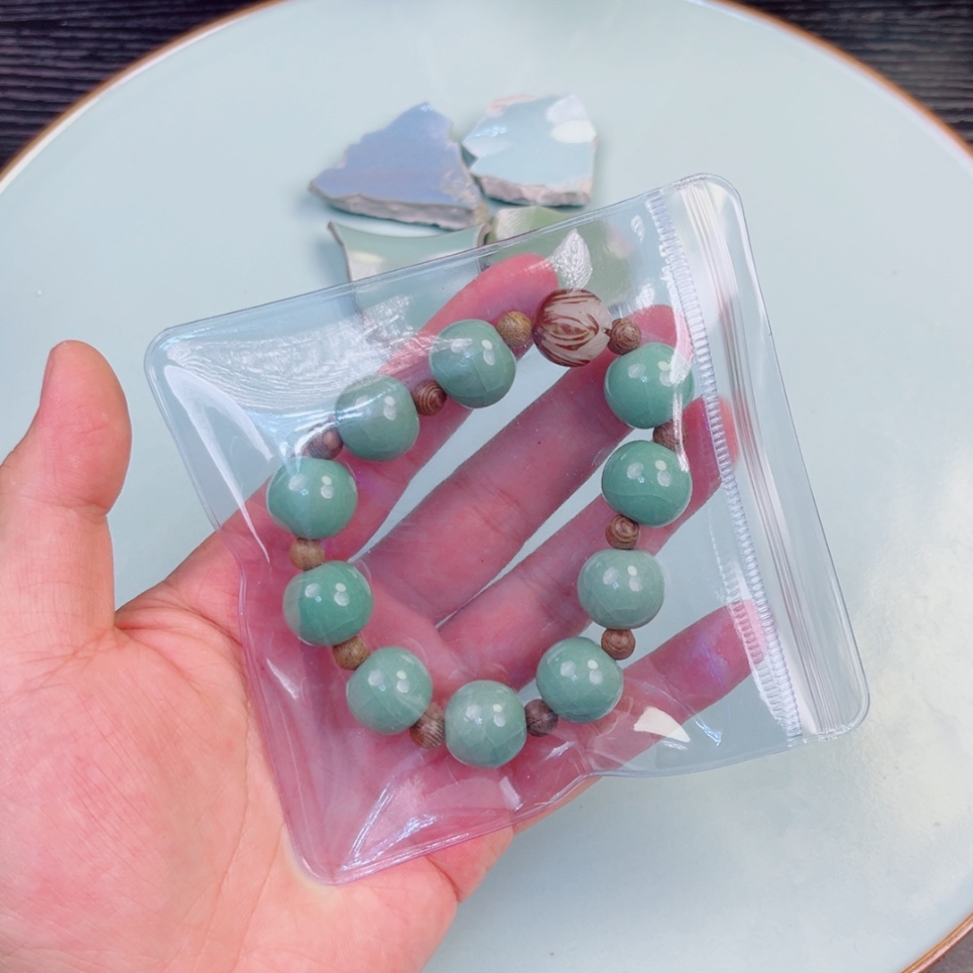 瓷片不计成本交个朋友