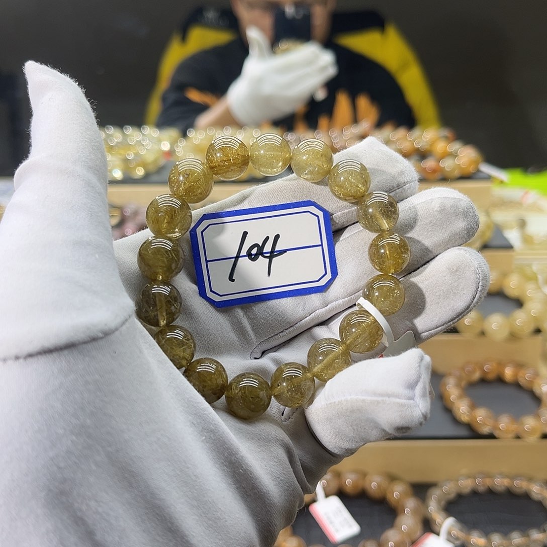 水晶手链未镶嵌?**晶莹剔透