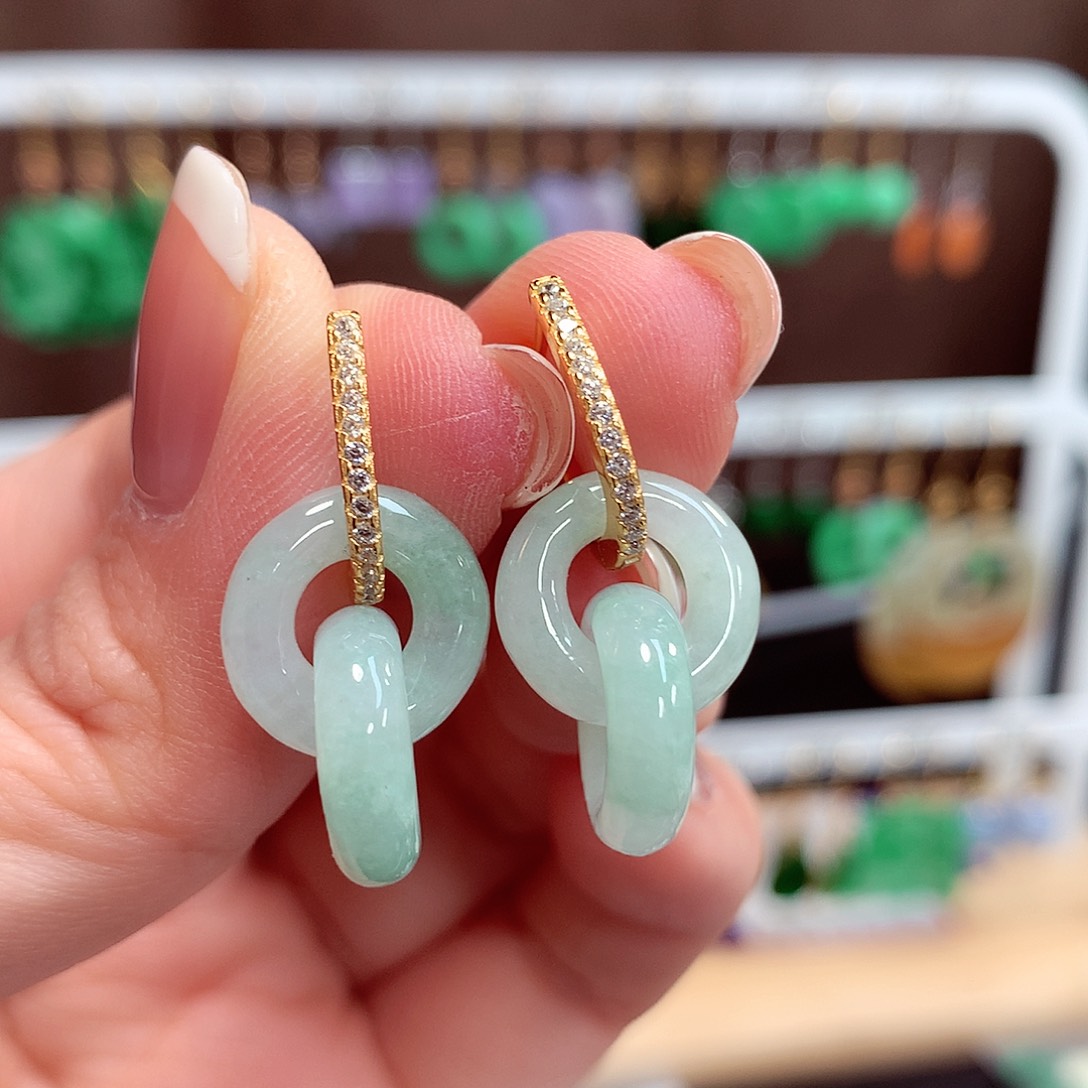 翡翠耳饰银S925镶嵌天然翡翠