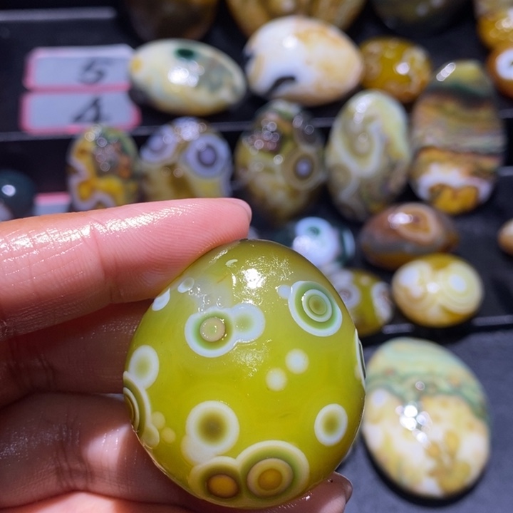 玛瑙/玉髓未镶嵌珠宝奇石71