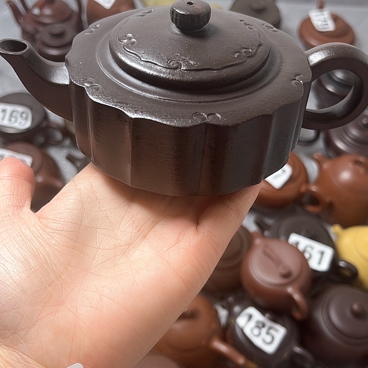 紫砂茶壶紫砂半手