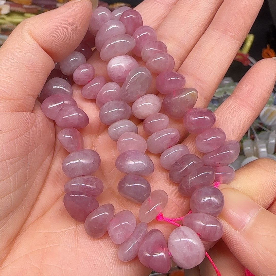 玛瑙/玉髓合金珠宝半成品紫马粉8-10mm一条