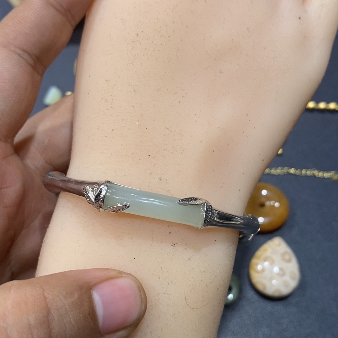 和田玉手镯银S925镀金镶嵌