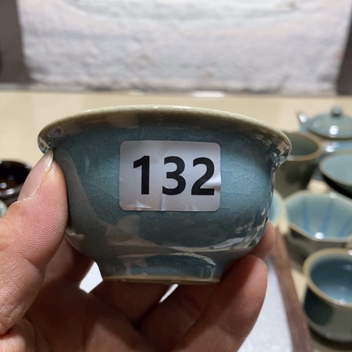 杯子曾*是原矿釉原产地汝瓷微瑕