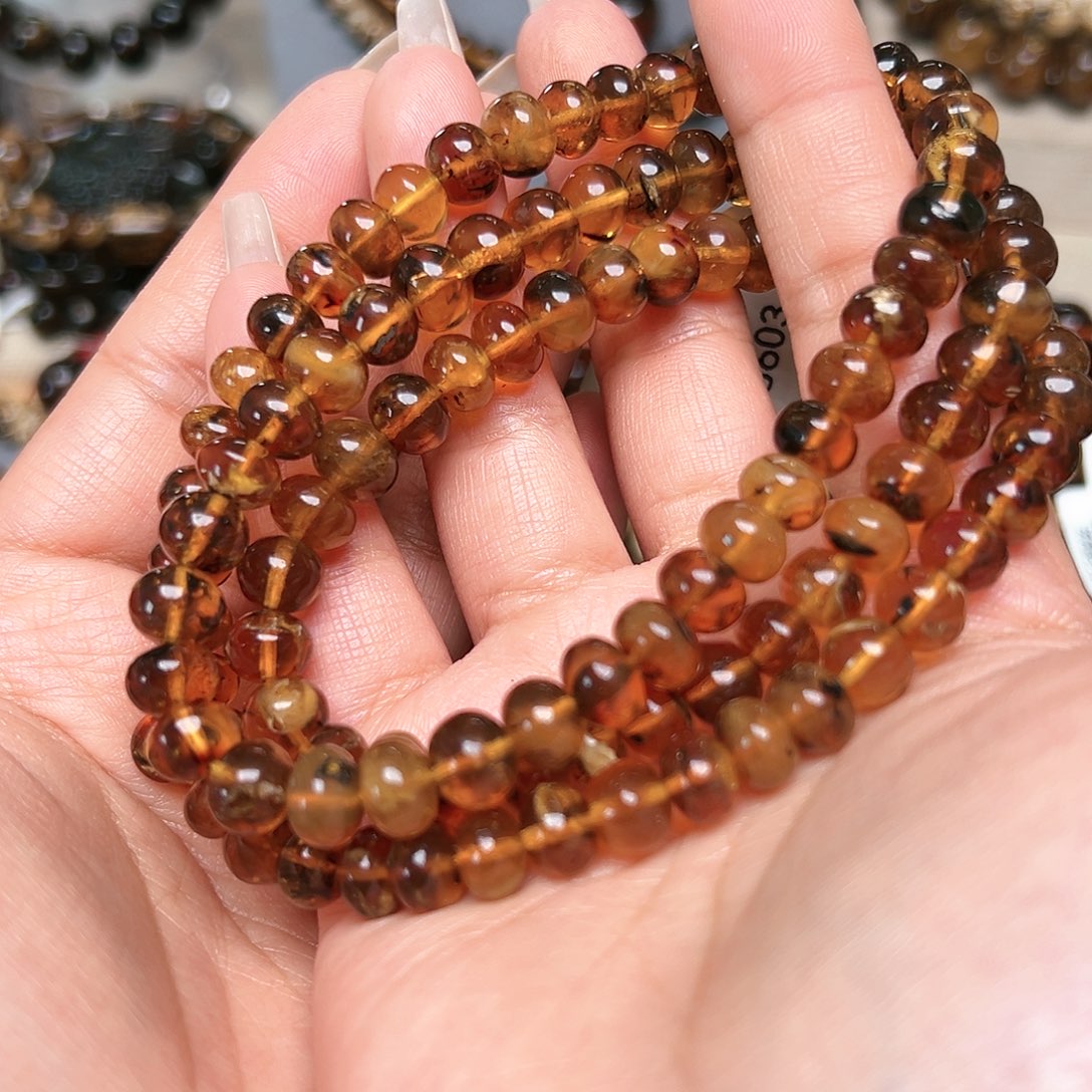 琥珀未镶嵌裸石抚顺琥珀八20664