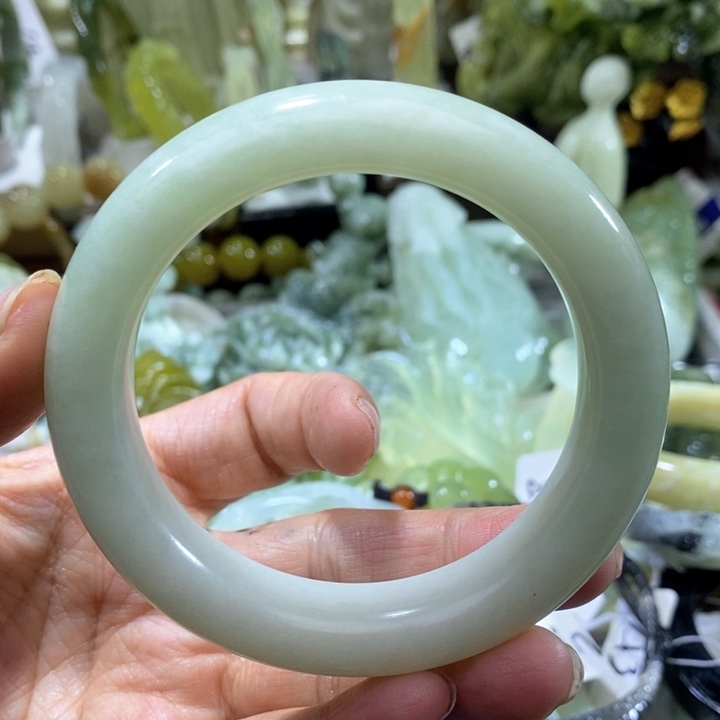 岫玉岫玉手镯未镶嵌