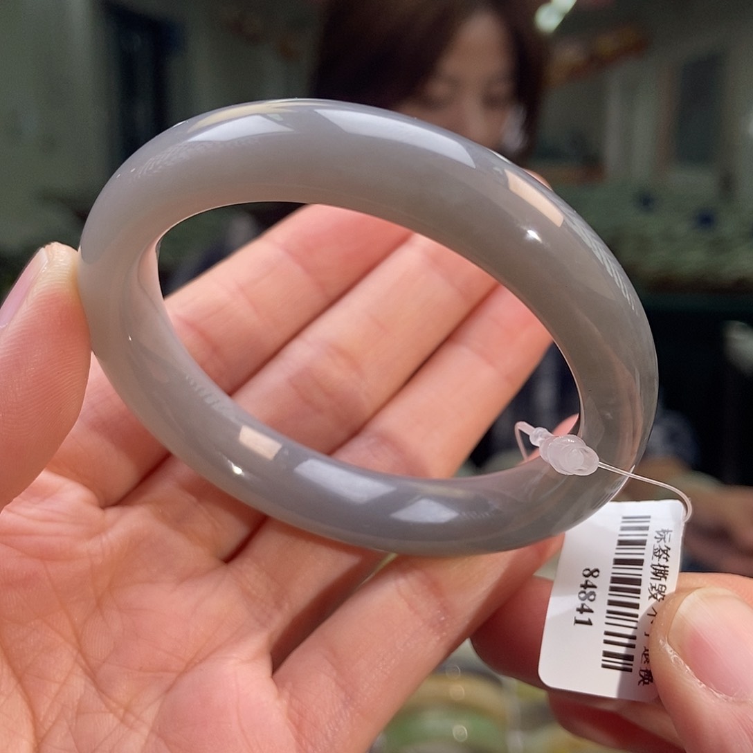 和田玉手镯未镶嵌52.5