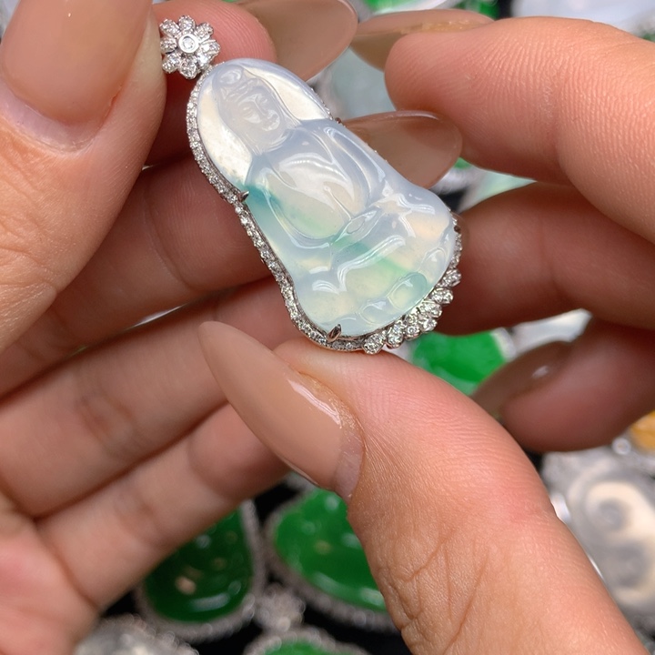 翡翠18K金镶嵌吊坠(不含链)