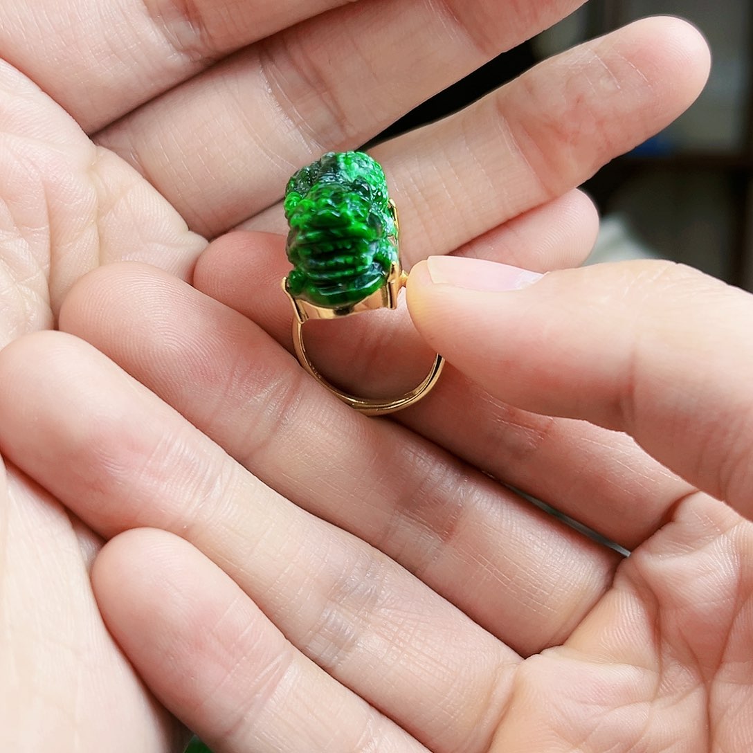翡翠戒指银S925镶嵌戒指