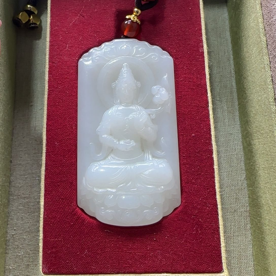 和田玉挂件未镶嵌