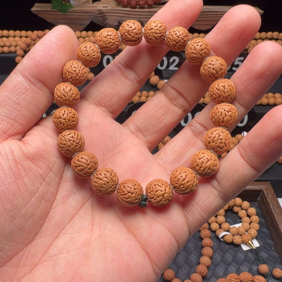 文玩核桃手串精品野生桃核手串脑纹宽脐