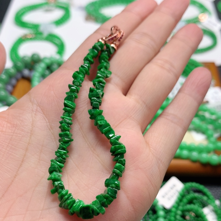 翡翠未镶嵌手链翡翠
