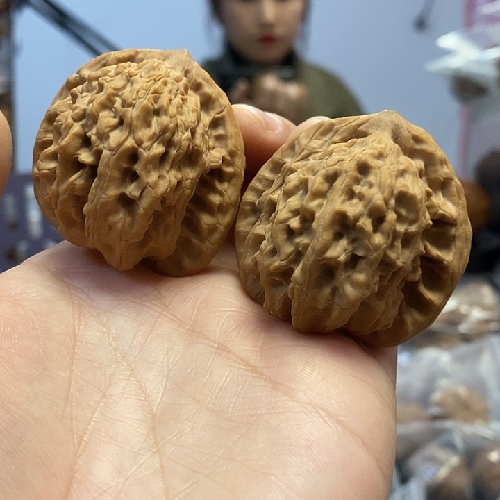 文玩核桃把件41.5霞云岭