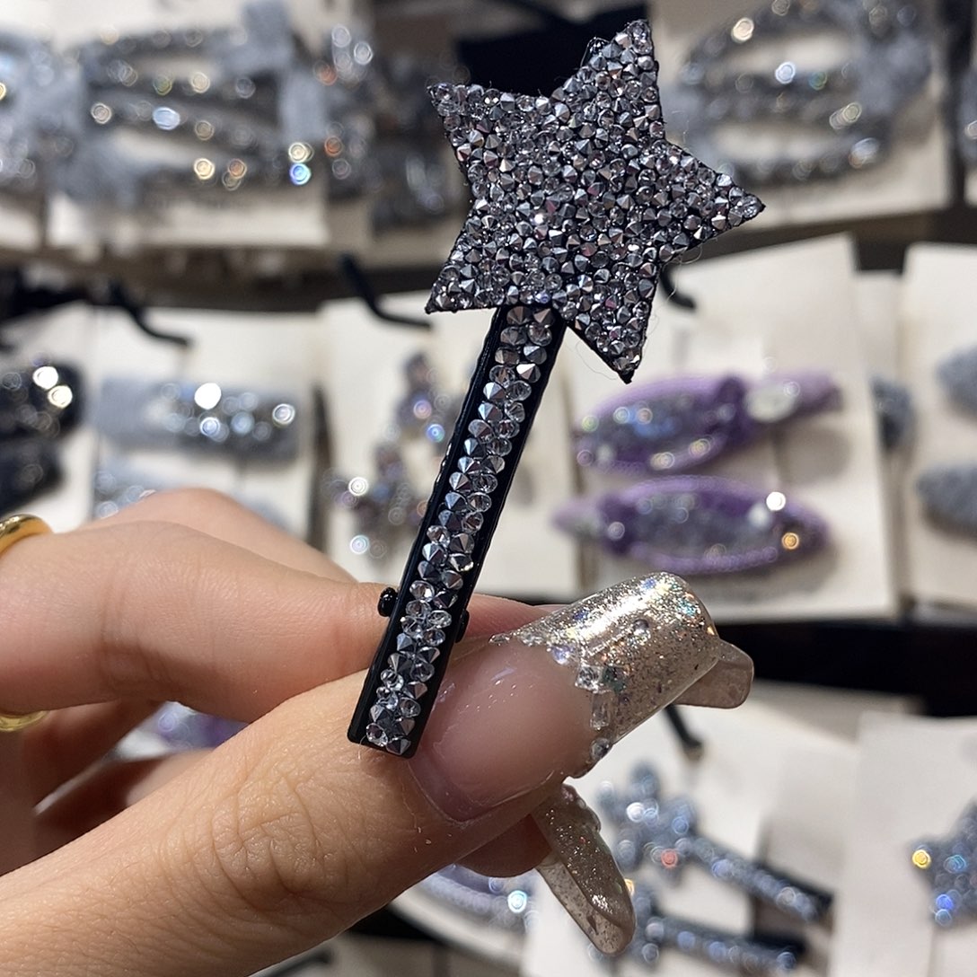 布艺铁合金鸭嘴夹