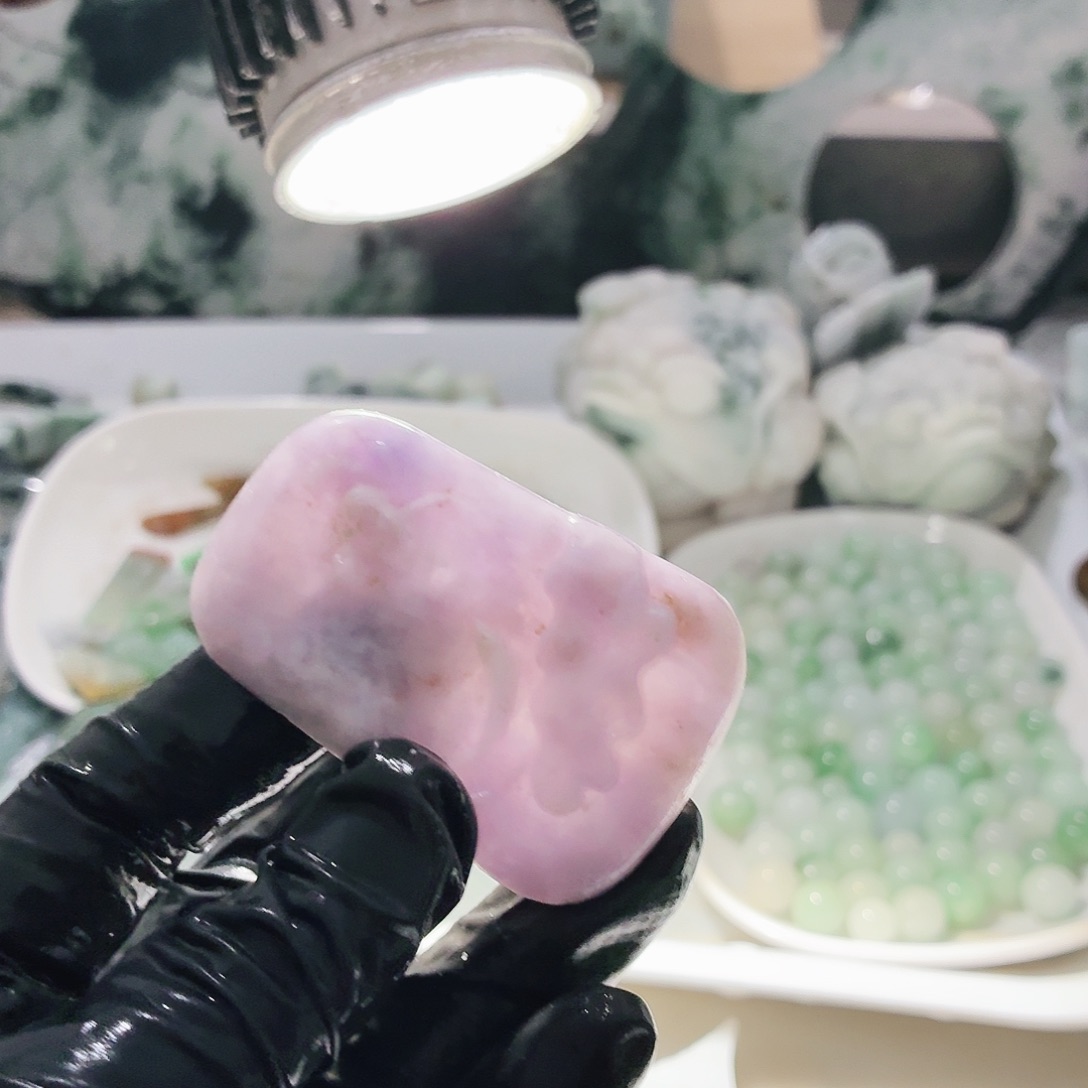 小***雨翡翠未镶嵌颈饰边角料