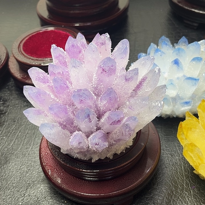 手工艺品琉璃颖**?晶簇