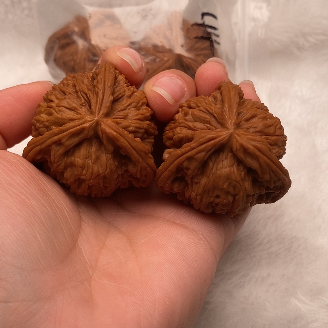 境***变吊坠文玩核桃三棱