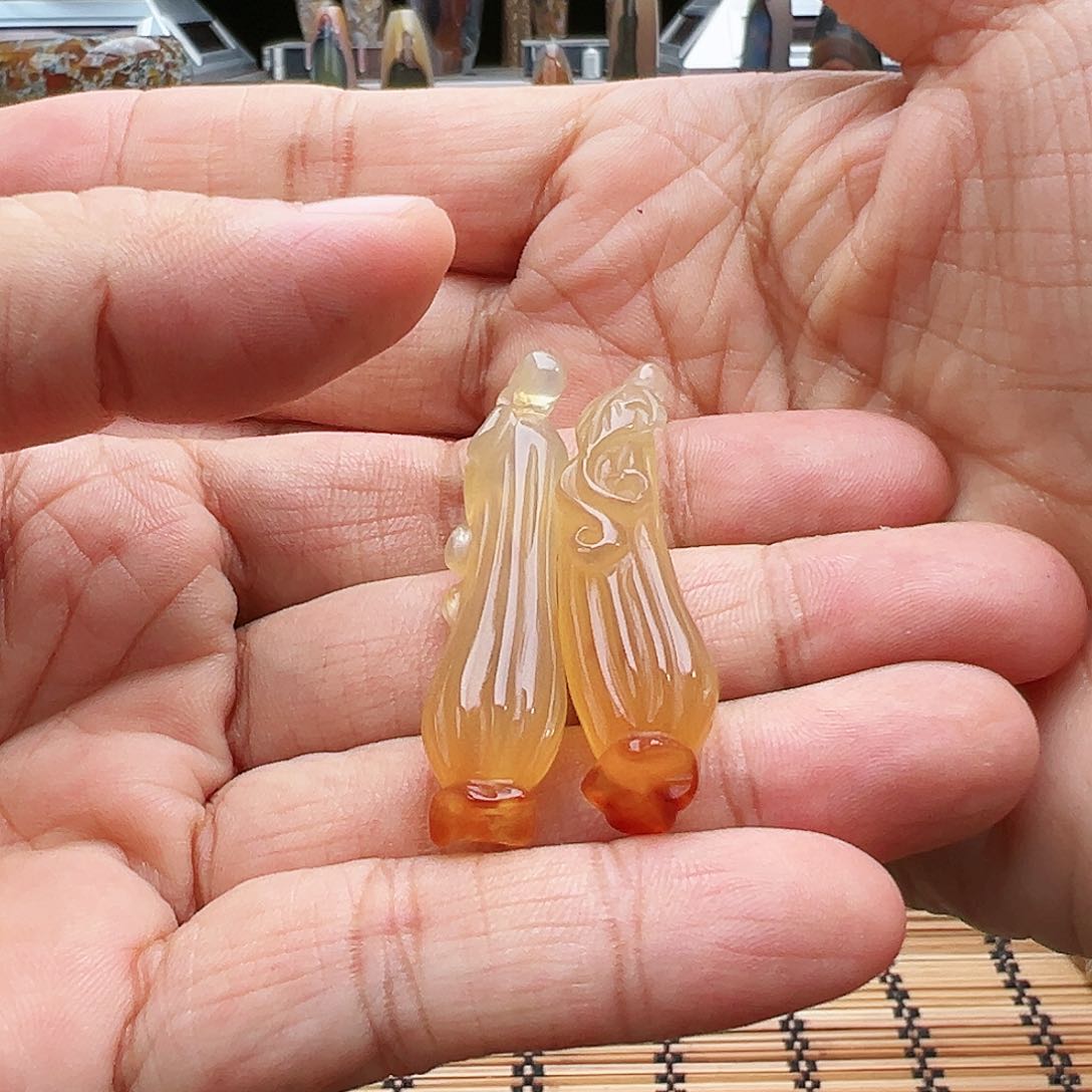 玛瑙/玉髓未镶嵌珠宝半成品随机2发一