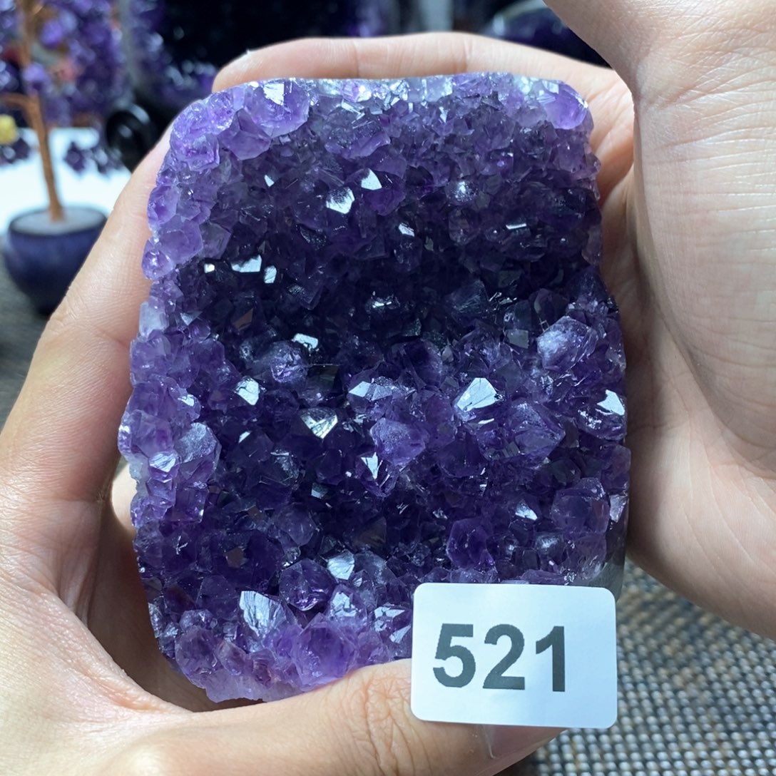 紫晶大型摆件（非配饰）未镶嵌