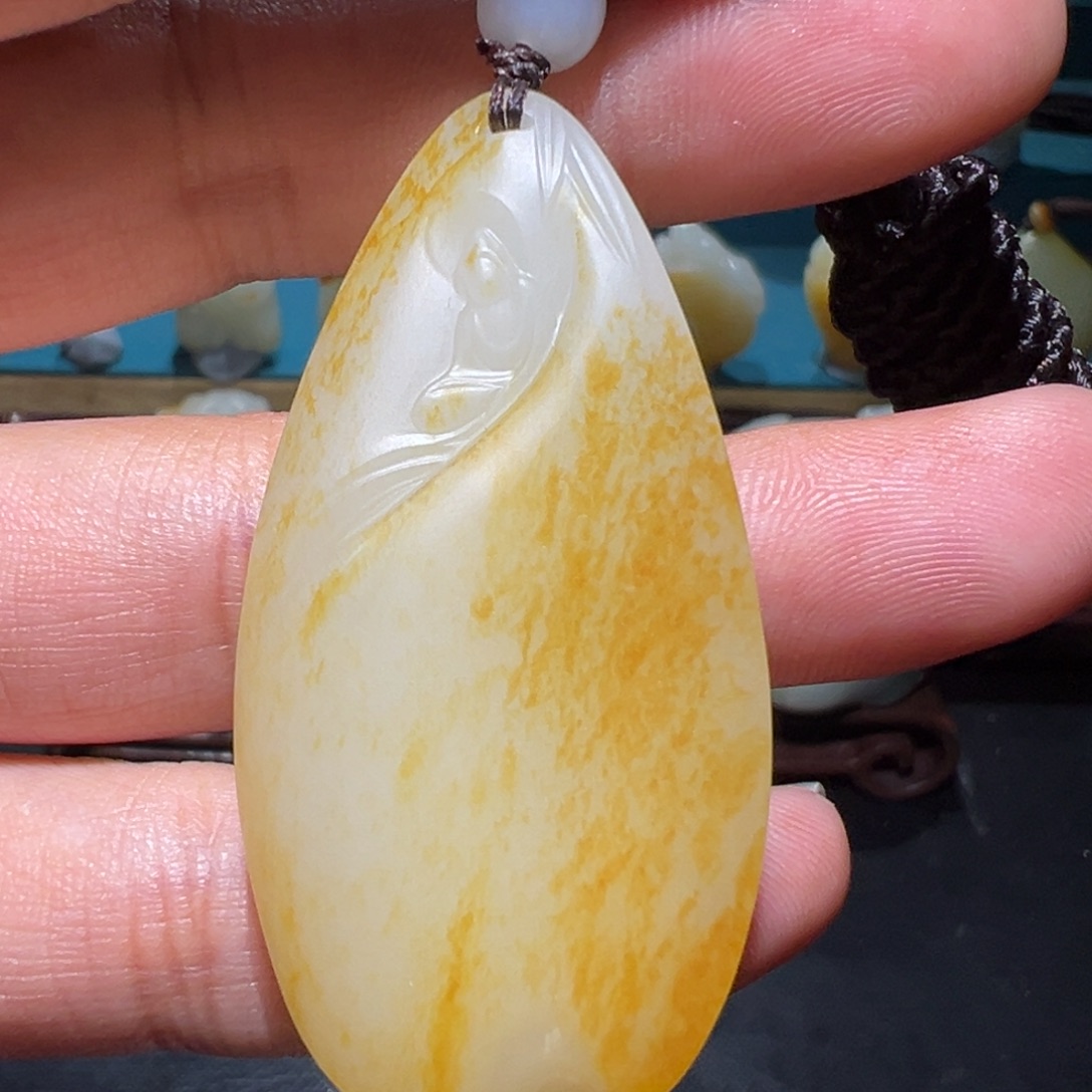 木***儒和田玉（子料）未镶嵌颈饰