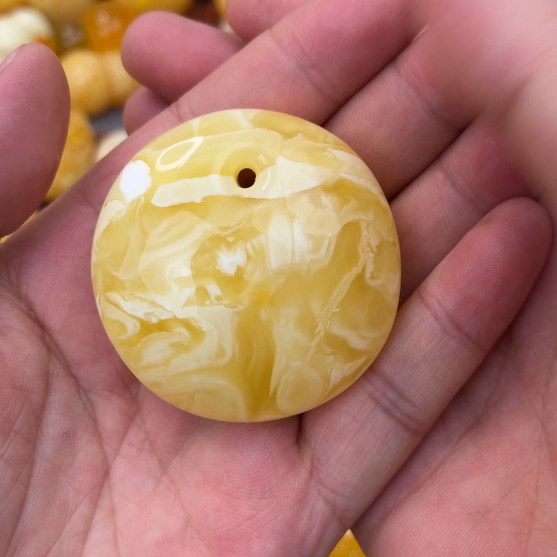 蜜蜡未镶嵌吊坠(不含链)