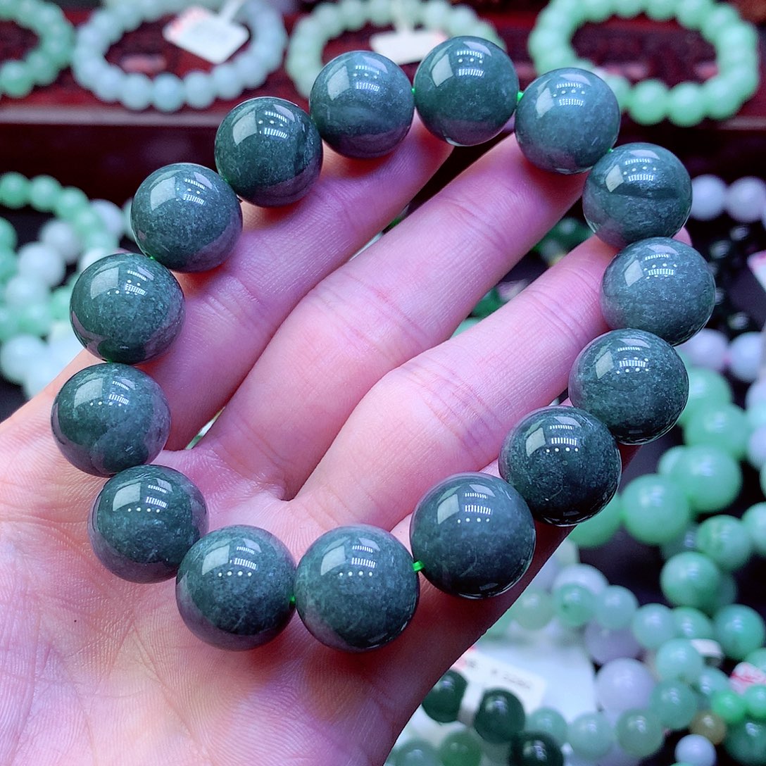 翡翠未镶嵌毛衣链