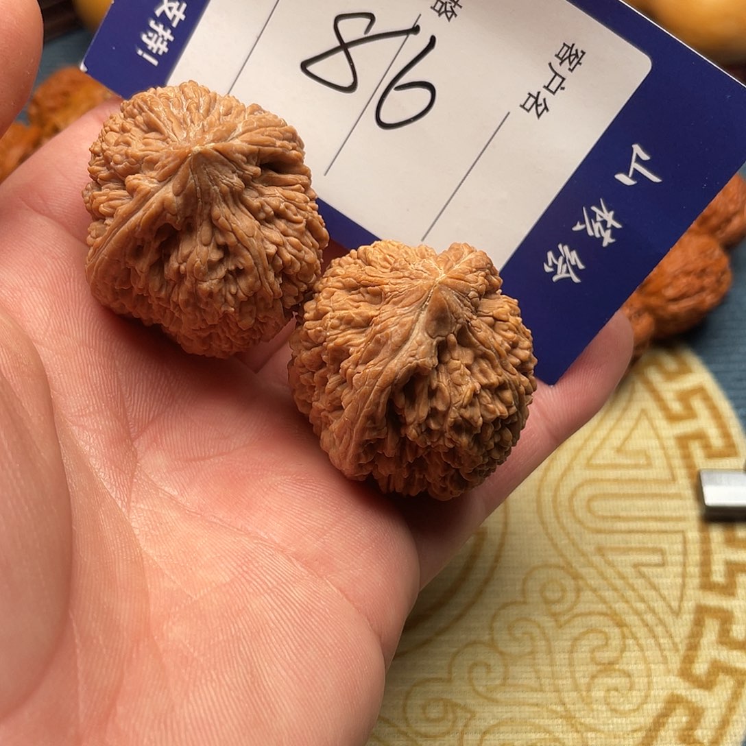 文玩和他们闪电购86