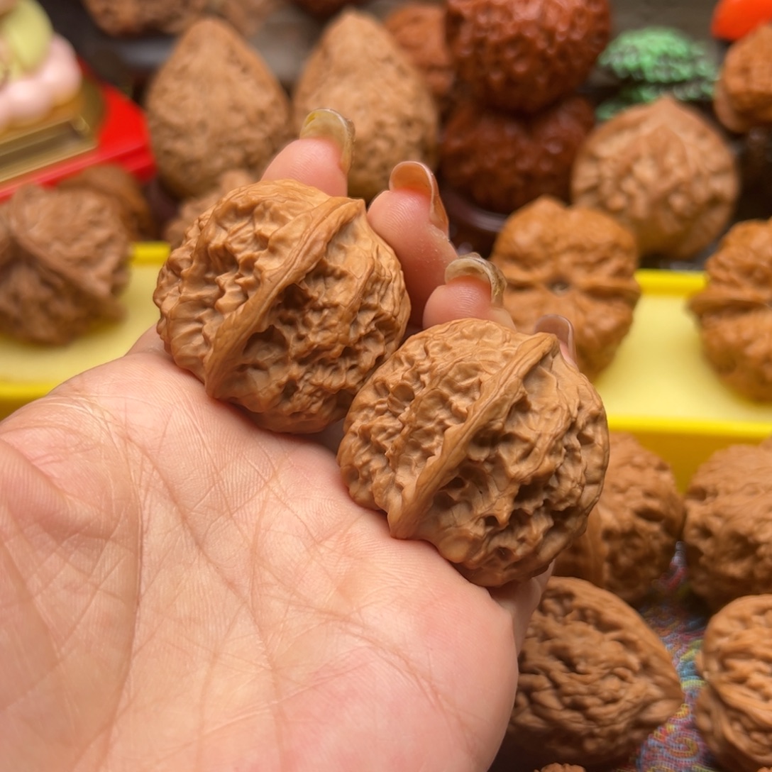 文玩核桃吊坠全品野狼34