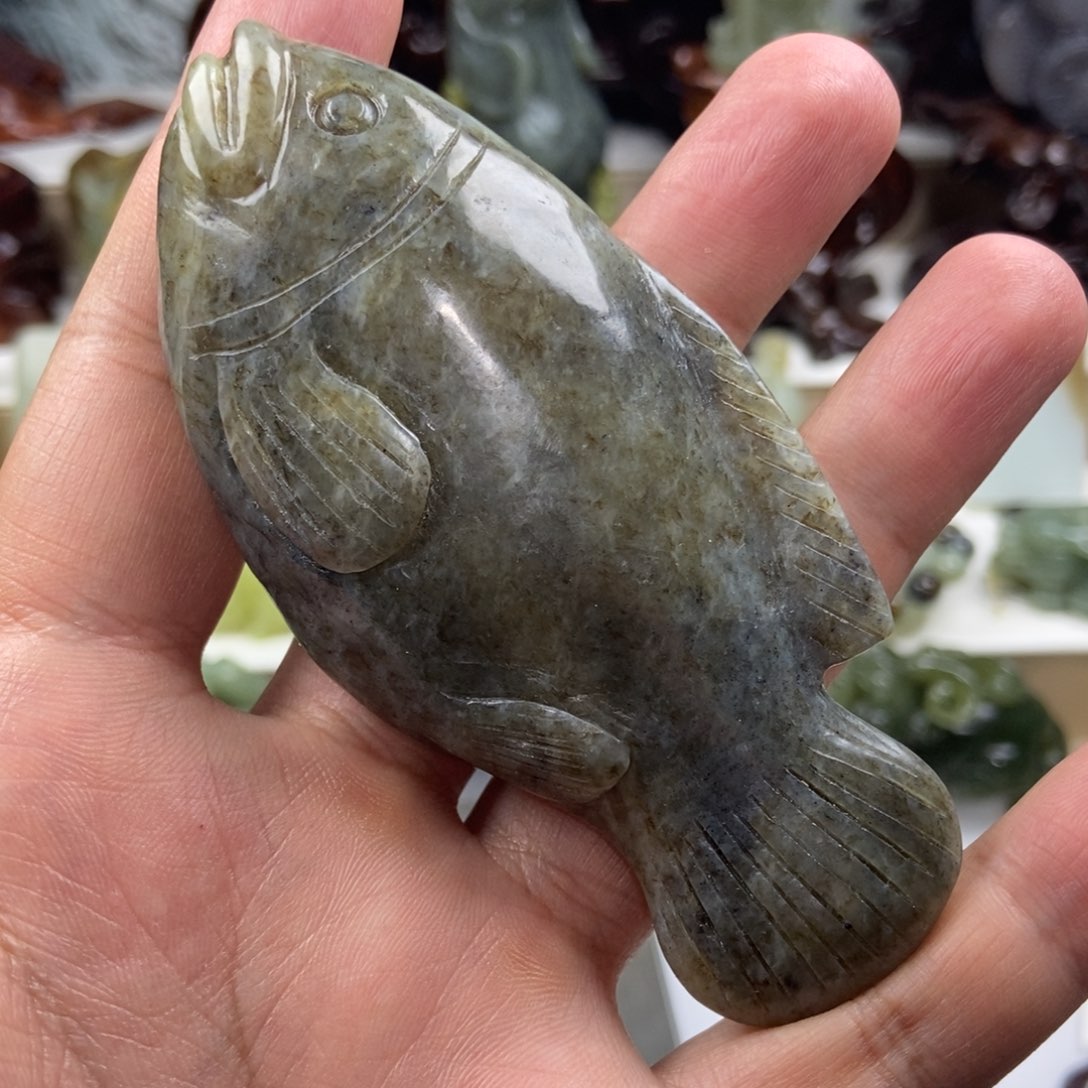 【闪购商品】颈饰未镶嵌和田玉