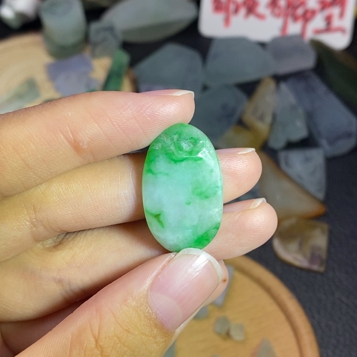 未镶嵌定制翡翠翡翠