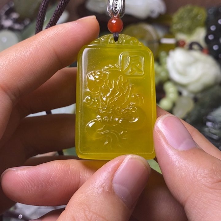 岫玉岫玉颈饰未镶嵌