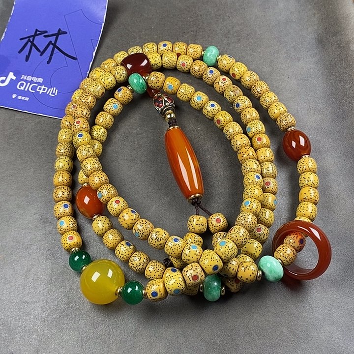 星月菩提吊坠菩提