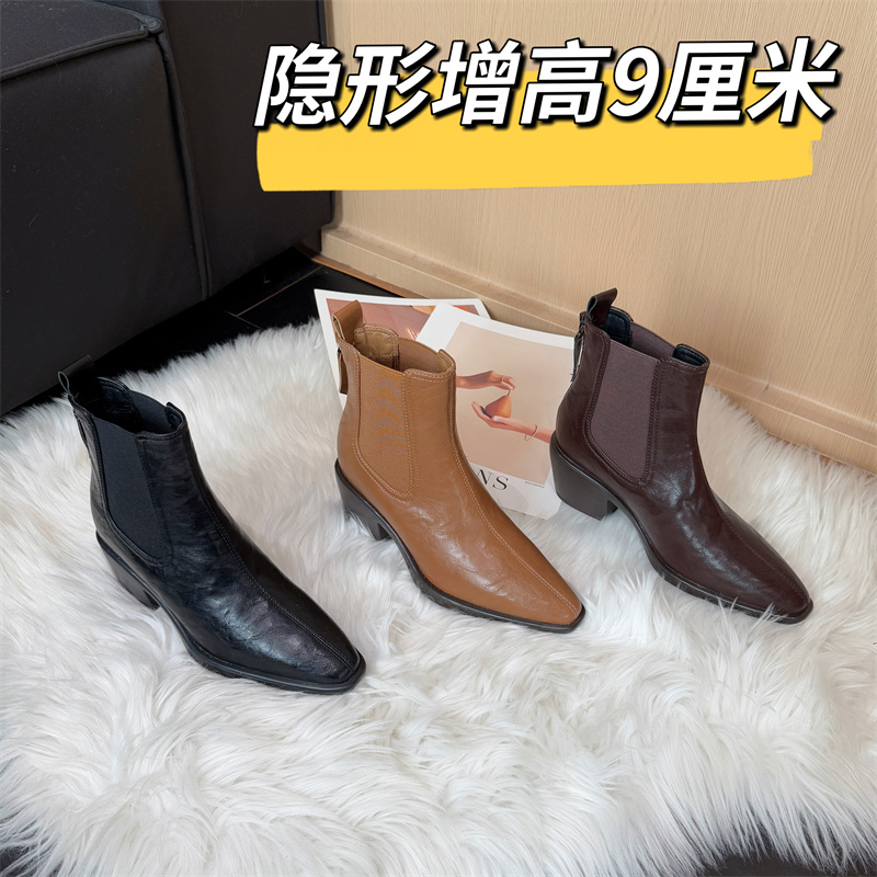 kuki kuki【内增高9厘米】秋冬2025复古粗跟尖头切尔西户外休闲短靴
