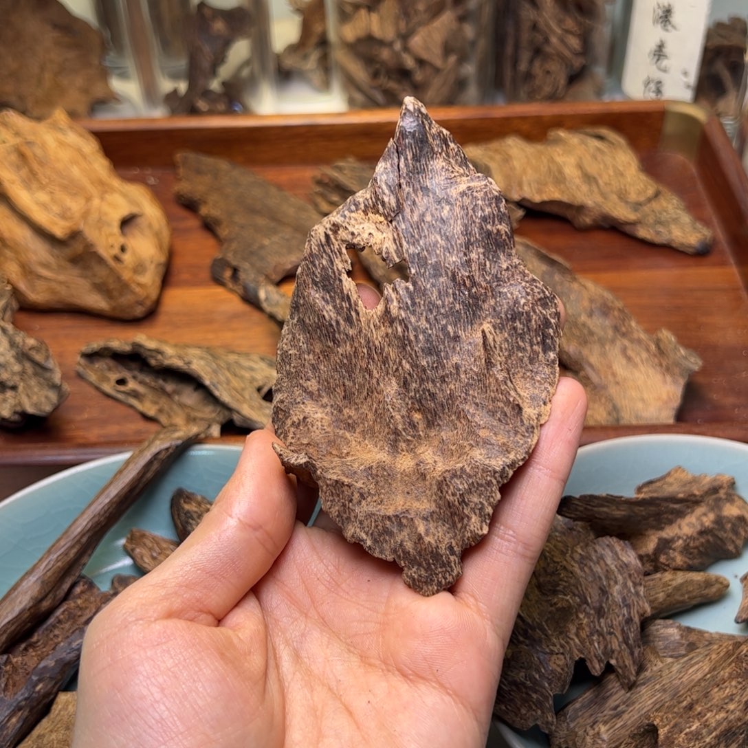 香料：香港大屿山9.7克