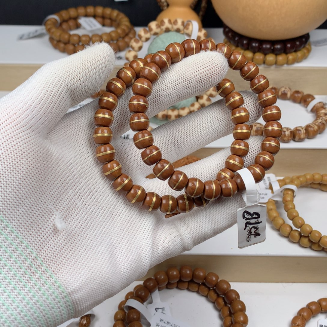 小***面吊坠紫金鼠207B-两条金腰带lgz