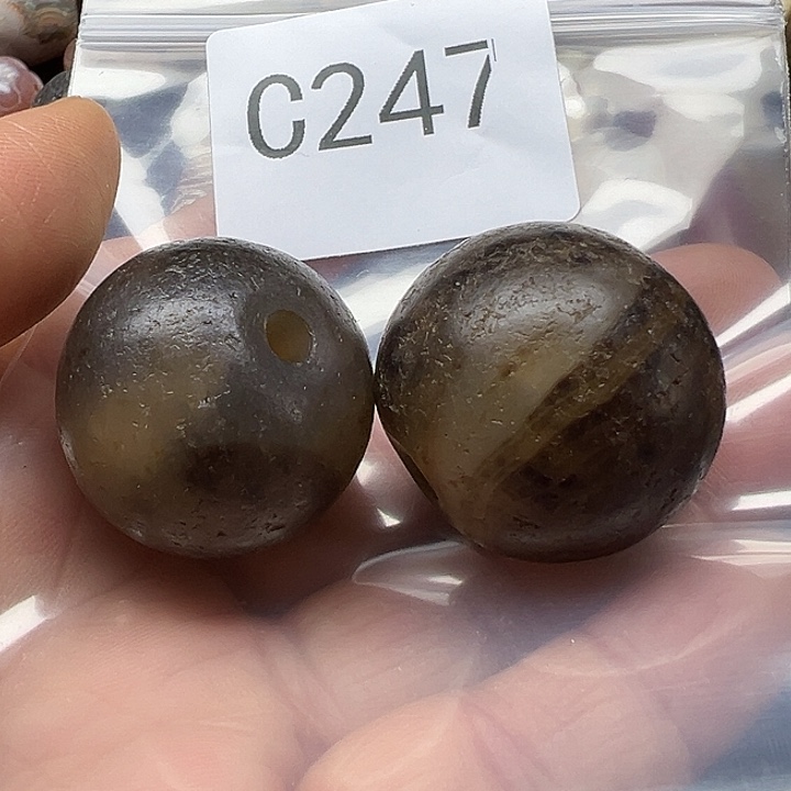 田***大玛瑙/玉髓未镶嵌手链