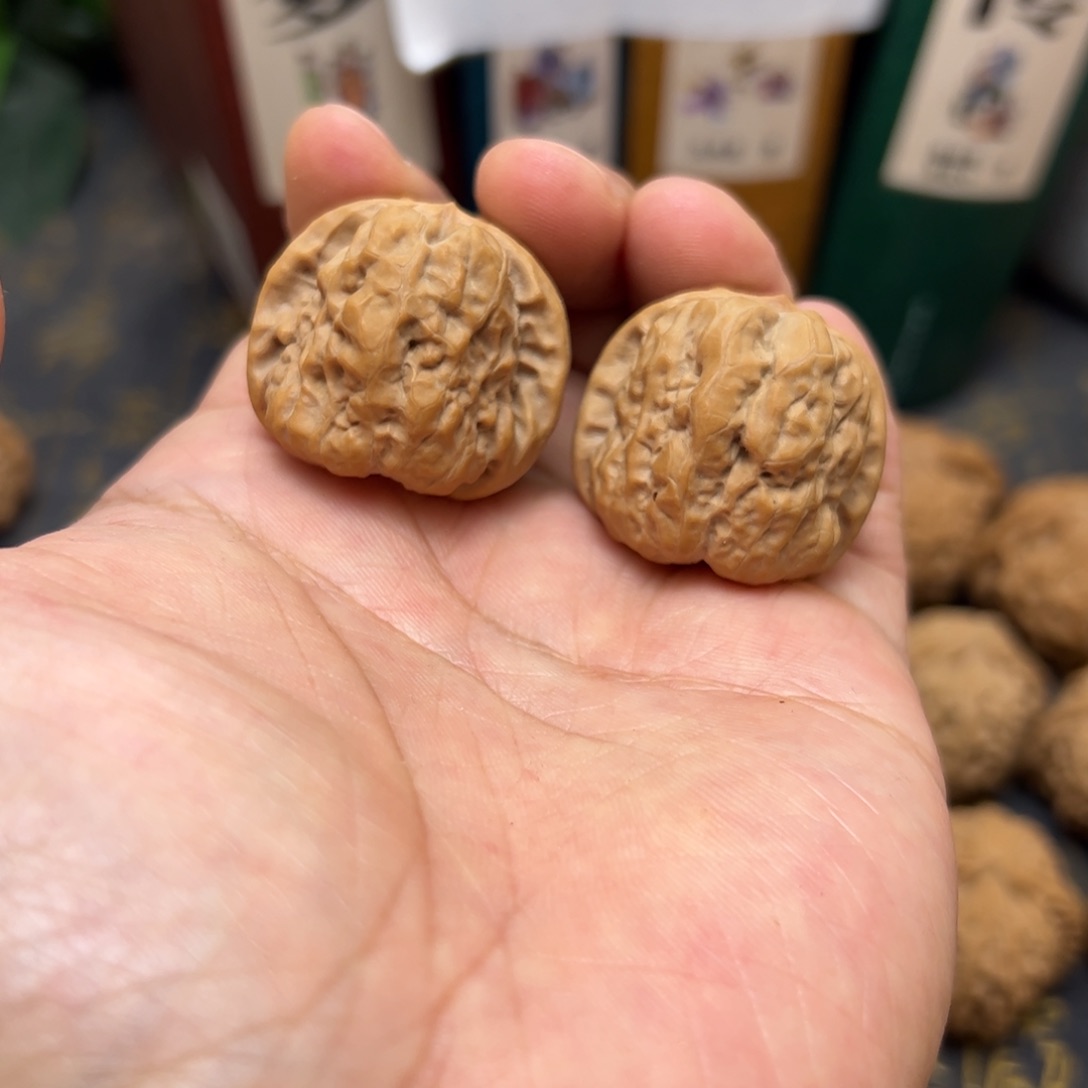 文玩核桃把件32蛤蟆手撵精品精配