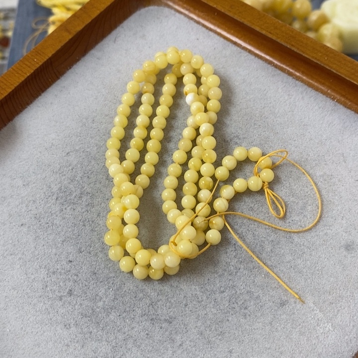 未镶嵌蜜蜡裸石多样性发货