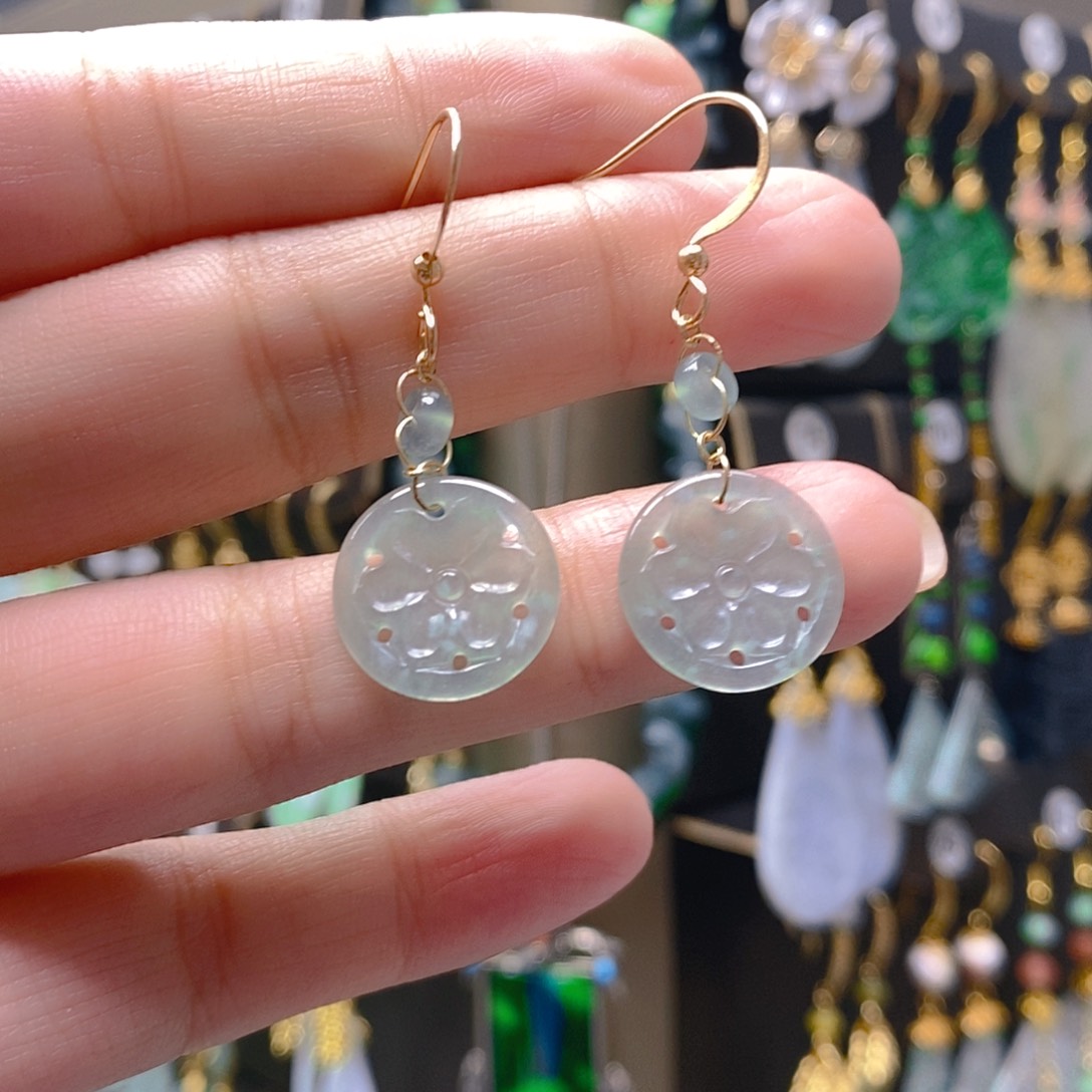 未镶嵌翡翠耳饰翡翠