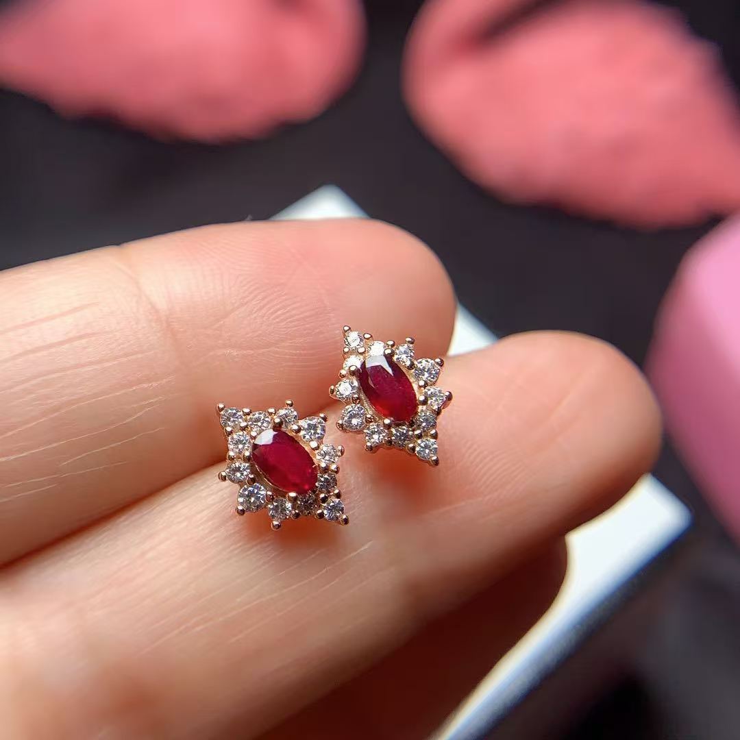 天然鸽血红红宝石耳钉925银镶嵌耳饰女气质复古耳钉百搭精致