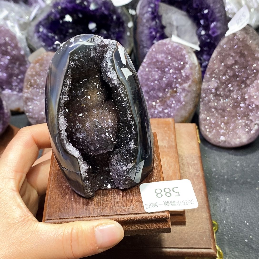 水晶大型摆件（非配饰）未镶嵌