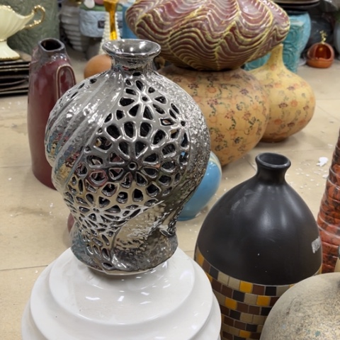 瓶瑕疵。。。。。。。。。。。。。。。。